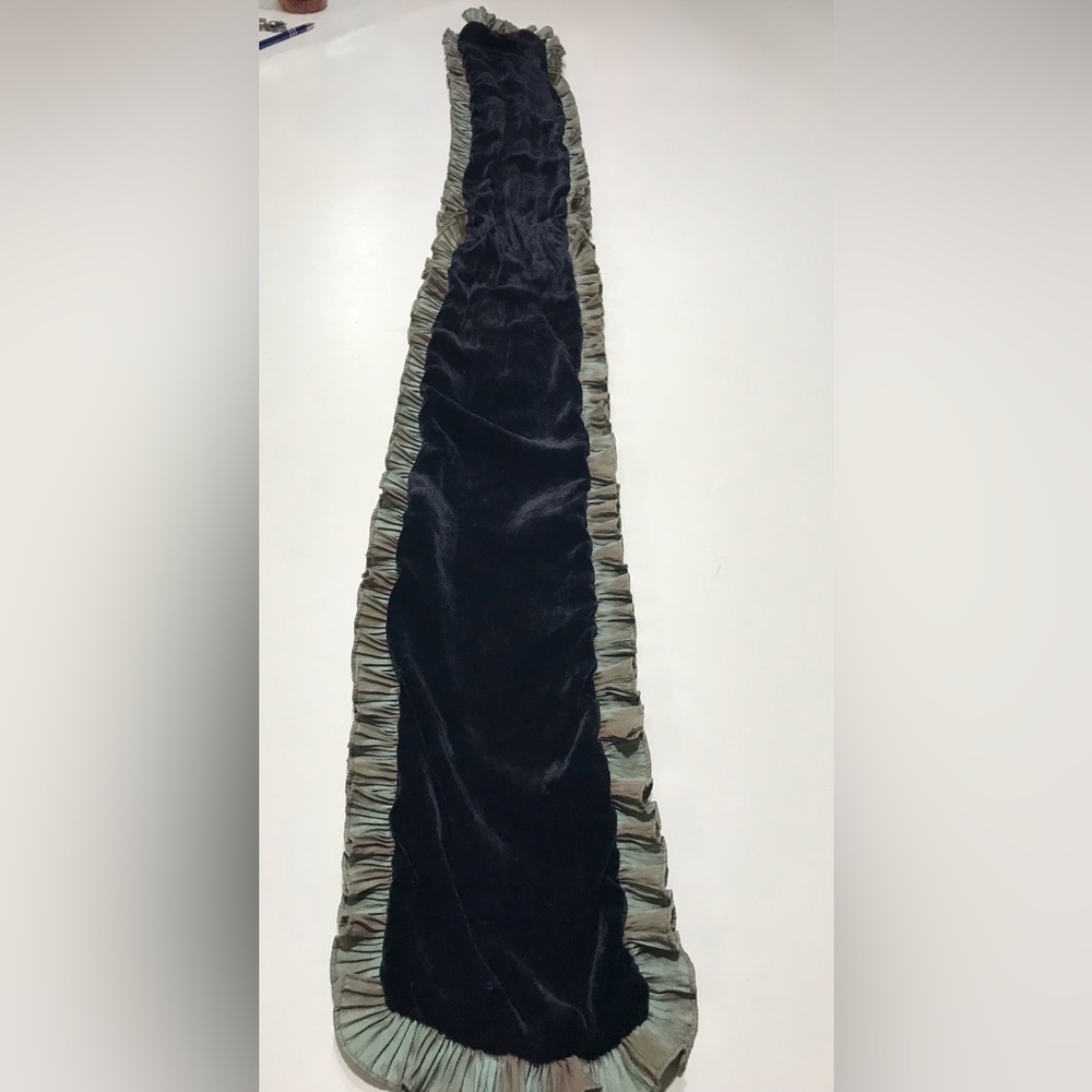 Silk and Velvet Scarf with Ruffle Edge - Picture 2 of 9